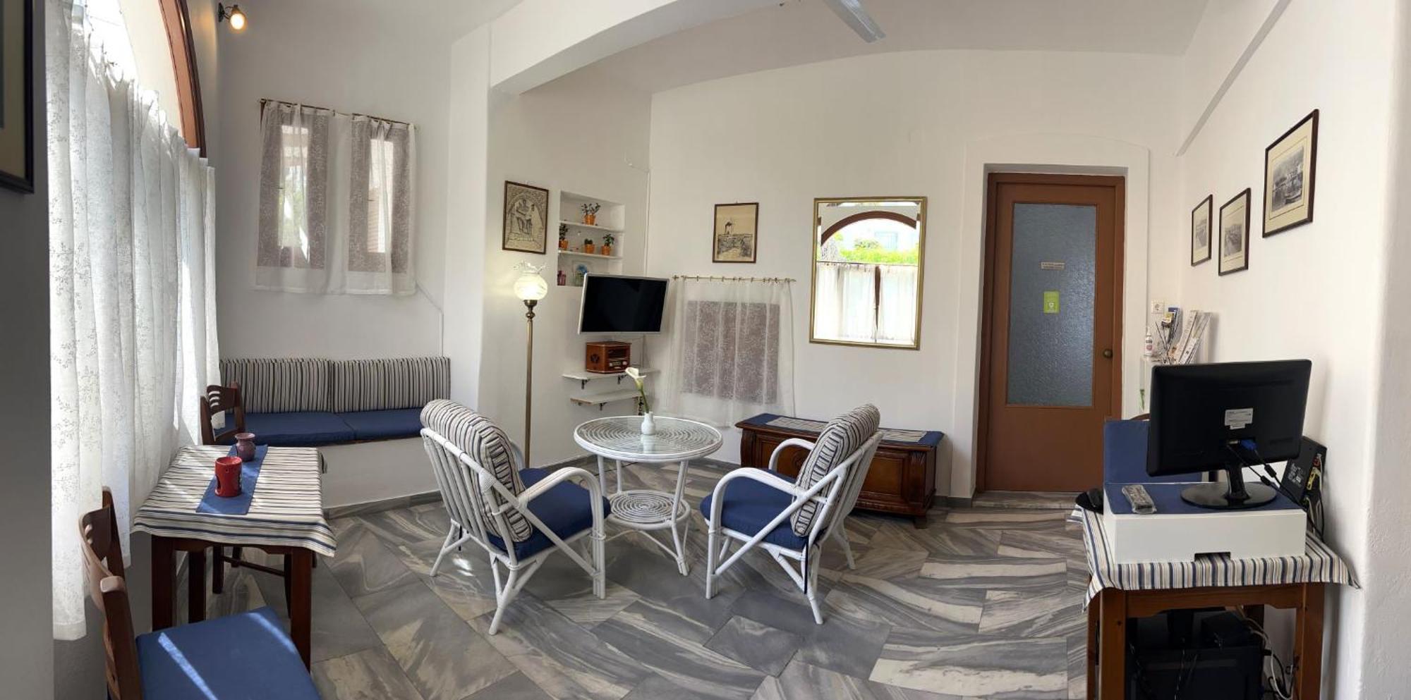 Marisa Rooms Parikia  Exterior photo