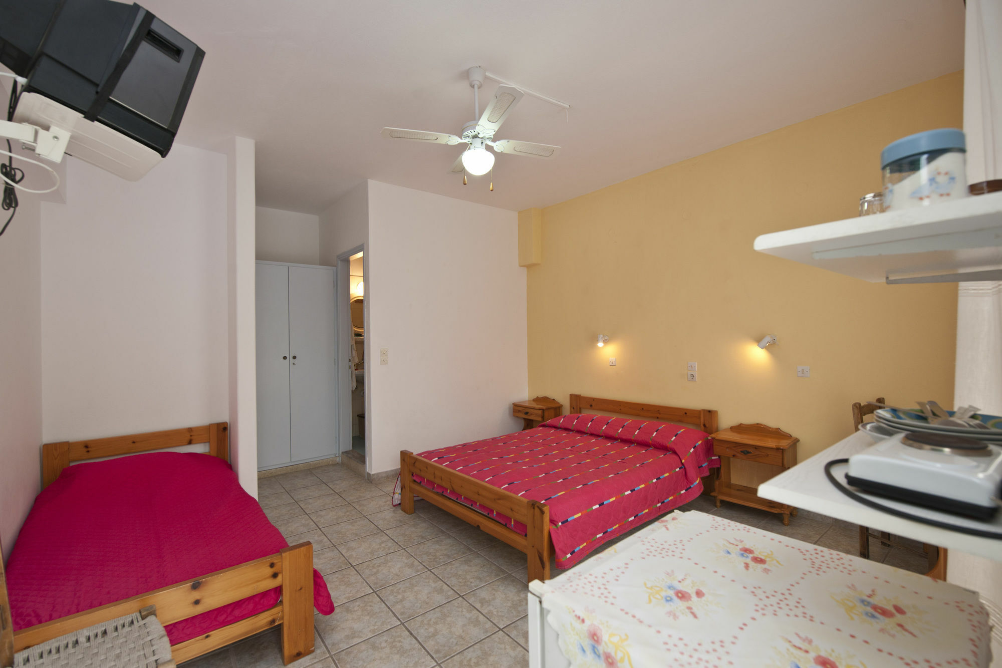 Marisa Rooms Parikia  Exterior photo